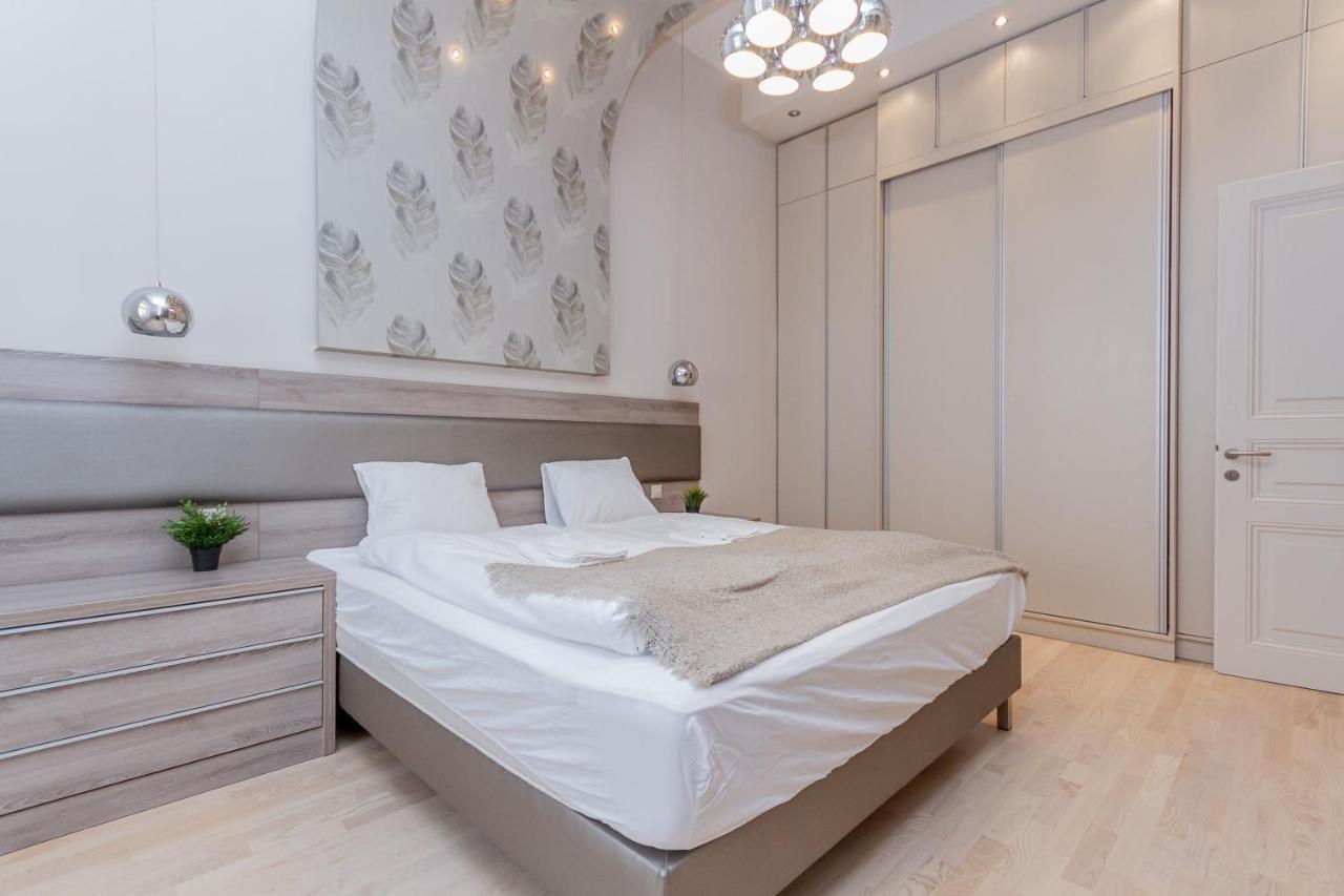 Andrassy Str. Luxury Apartment Budapest Luaran gambar